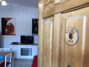 House Turi Ardea